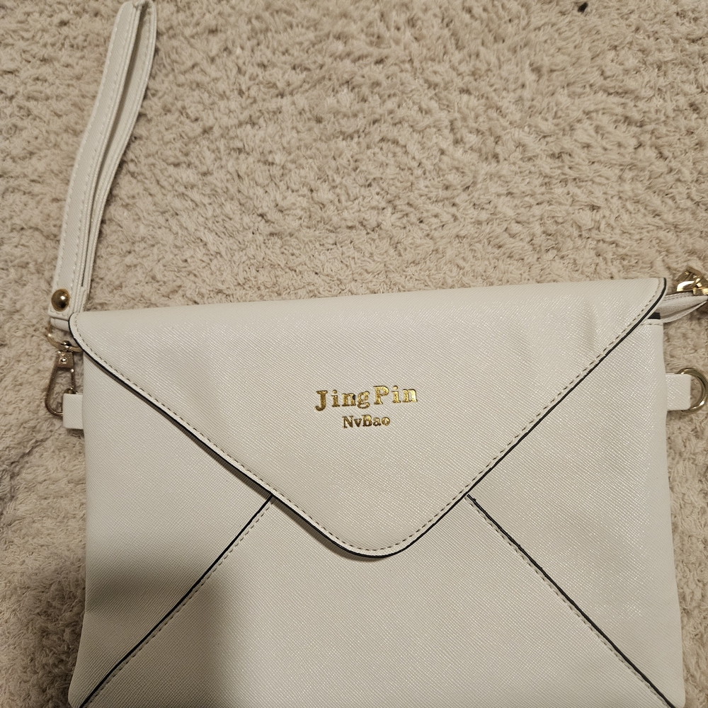 JingPin White Wristlet Clutch